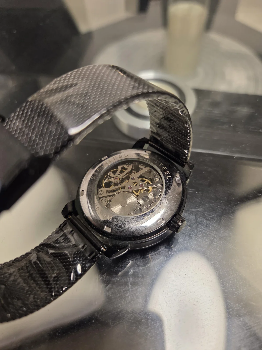 Black Skeleton Mechanical Men's Watch with Mesh Strap